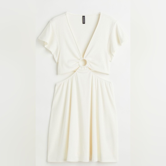 H&M Dresses & Skirts - Cut-Out Jersey Dress